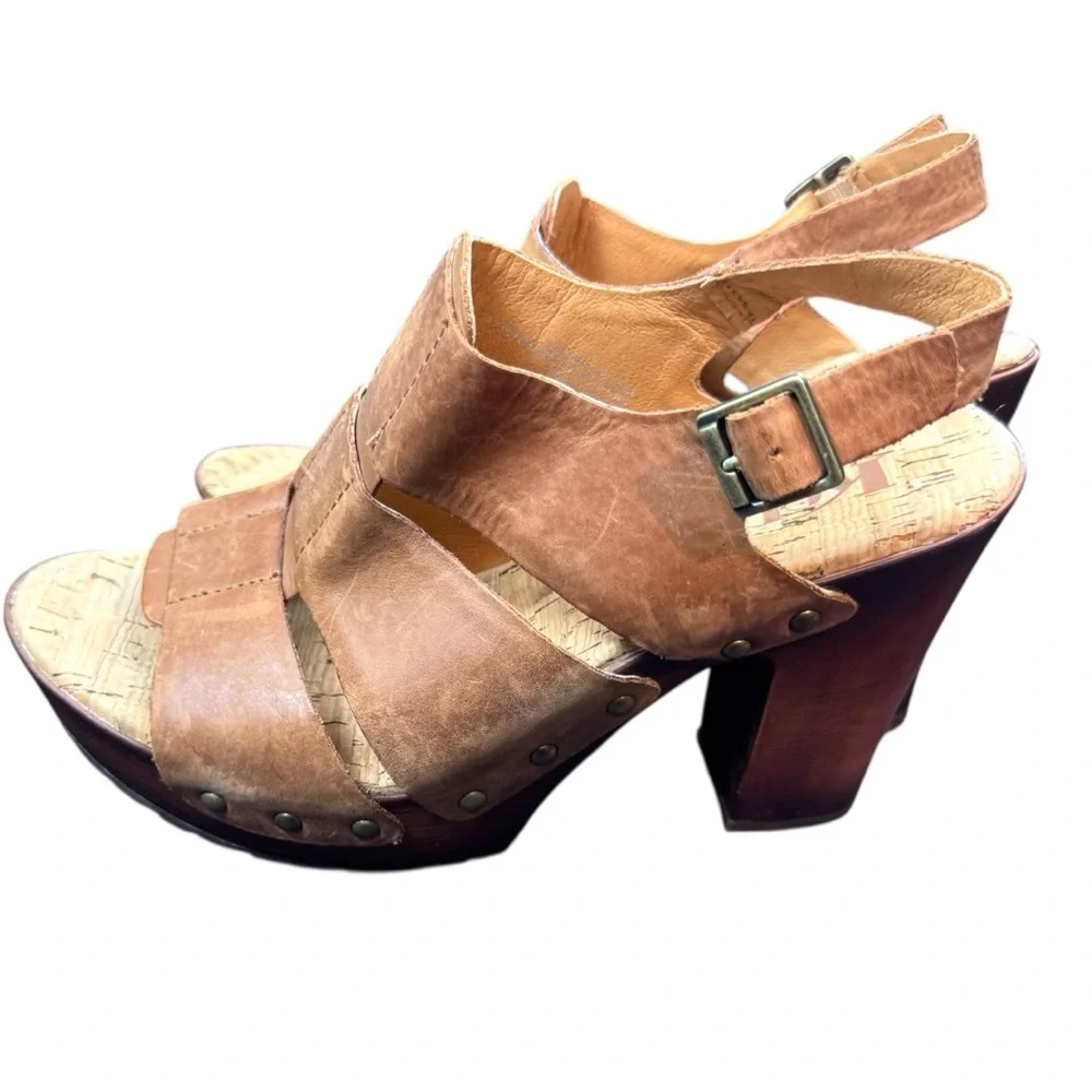 leather platform